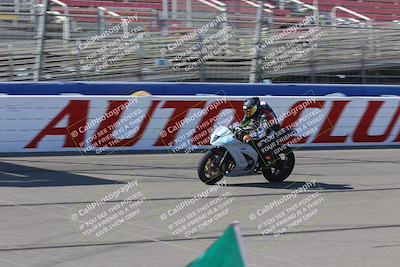 media/Aug-27-2022-Fastrack Riders (Sat) [[c588535105]]/Level 4/Session 1 Start Finish/